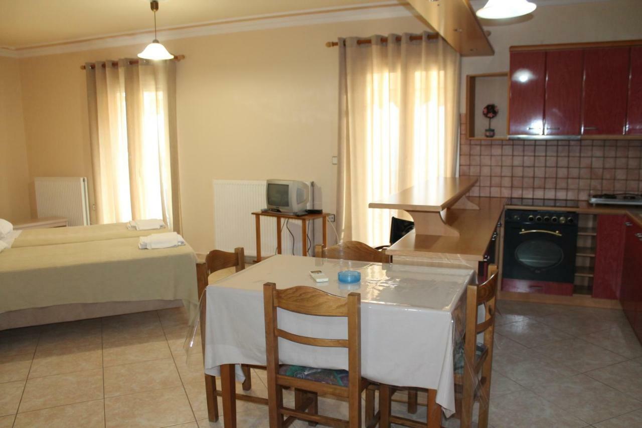 Victoria'S Apartments Dilinata Bagian luar foto
