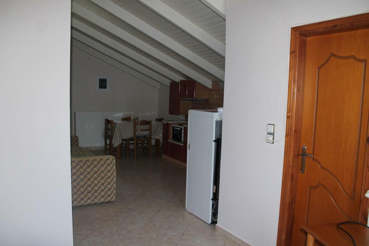 Victoria'S Apartments Dilinata Bagian luar foto